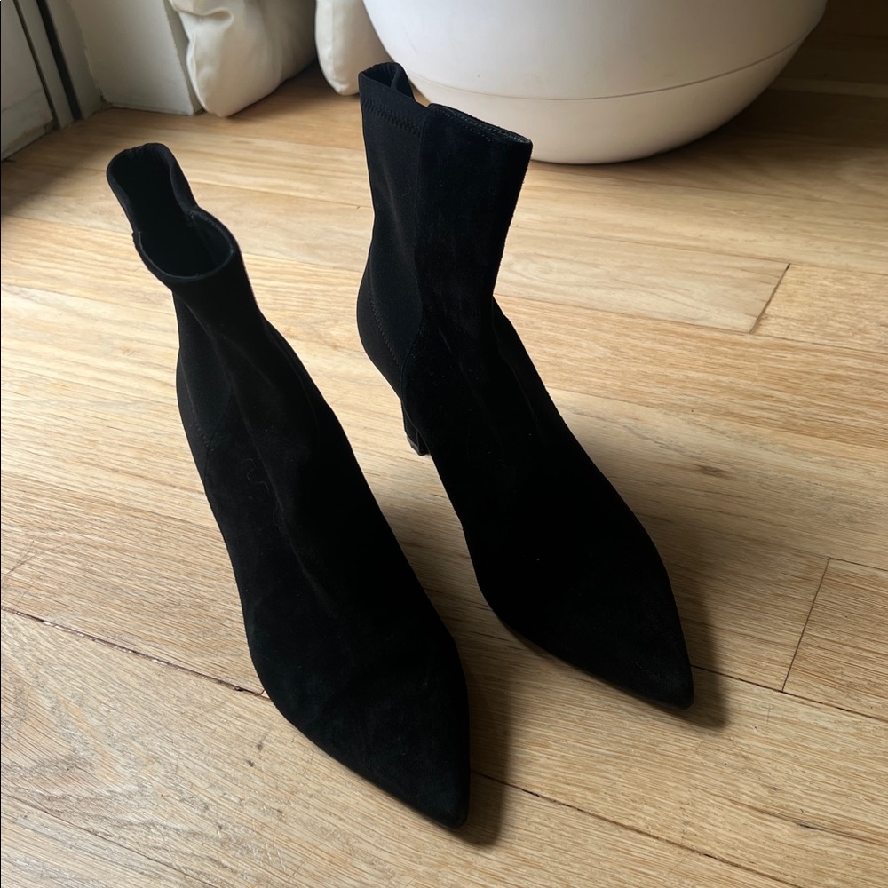 Stuart Weitzman Chic Black Suede Ankle Boots Size 7